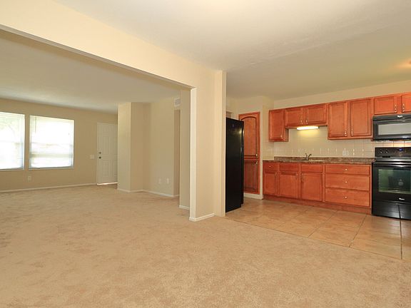 4th image of 2515 Dukeland Dr
