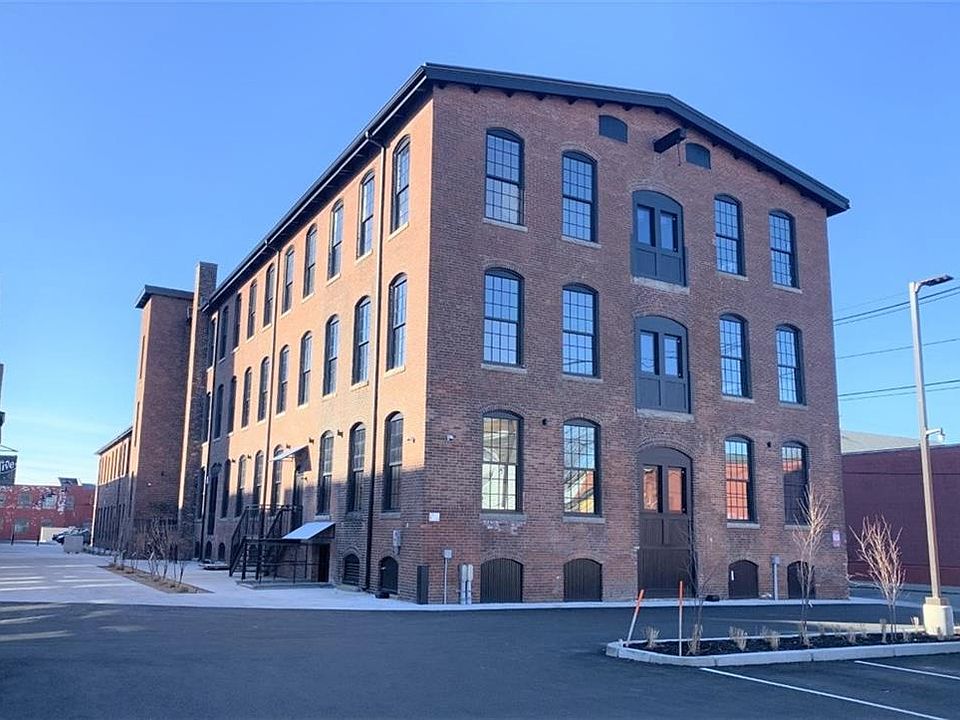 1st image of 50 Sprague St #103