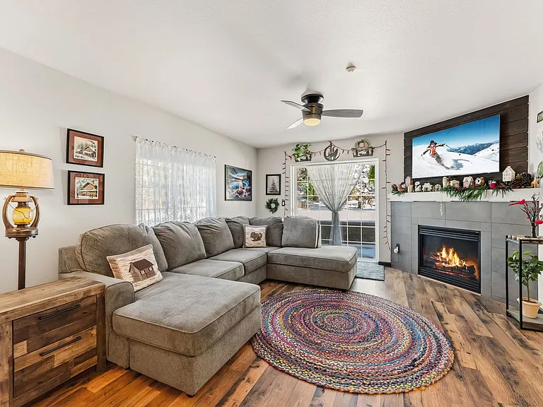 293 Pelican Cir #1803 — Photo 1