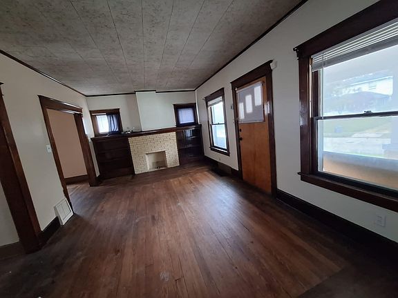 3rd image of 63 Milton Ave