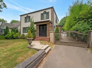 2 Kathryn St, Clark, NJ 07066
