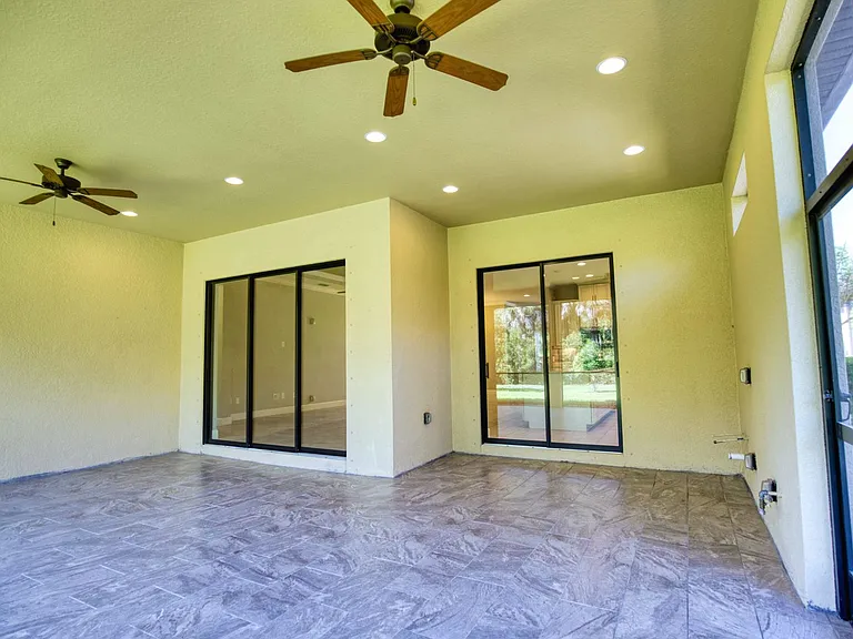 5628 Semolino St — Photo 18