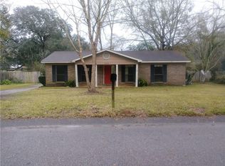 6445 McAdams Dr E, Theodore, AL 36582