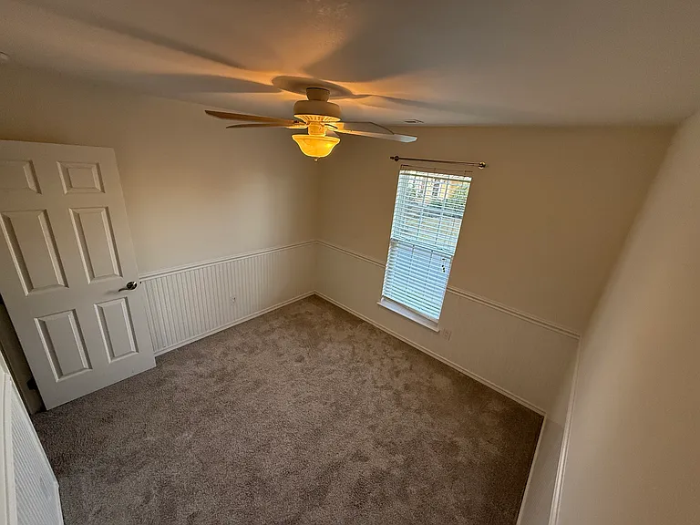 11915 Royal Castle Ct — Photo 12
