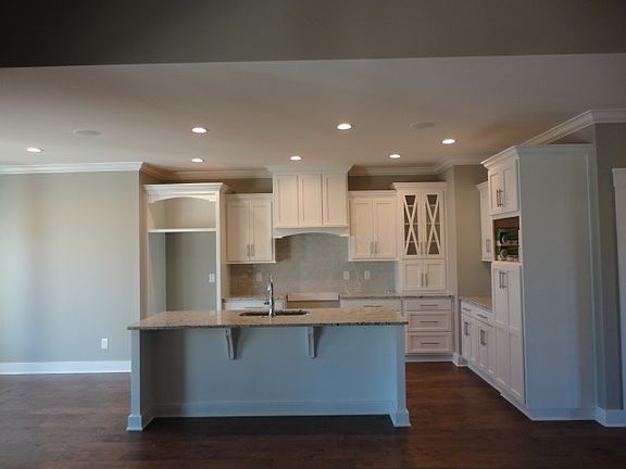 3rd image of 3231 S Glen Gables Blvd