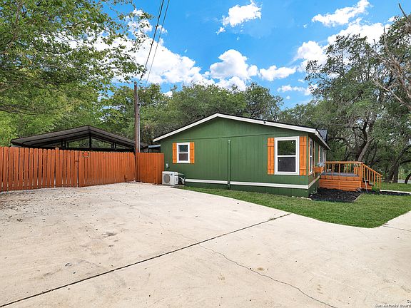 4th image of 9310 Tarpon Dr