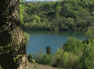 1740 Old Lake Rd, Lewisburg, TN 37091