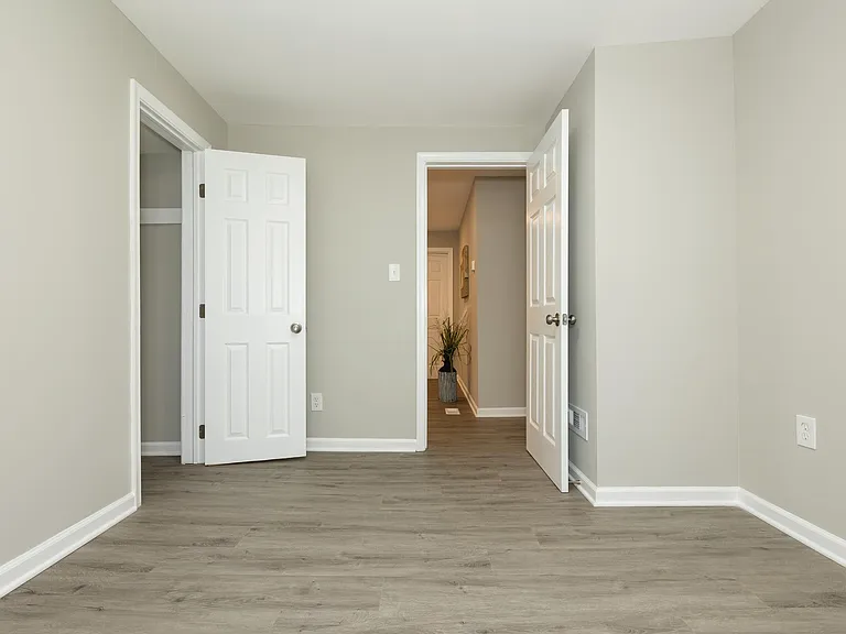 9520 48th Ave — Photo 27