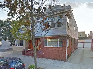 7808 84th St, Ridgewood, NY 11385