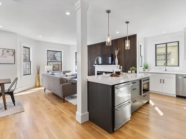 234 Willow Ave APT 2, Somerville, MA 02144