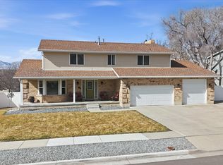 5554 S White Springs Dr, Murray, UT 84123