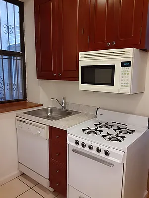 Rented by Corcoran | media 30