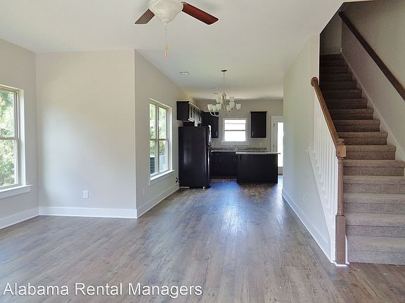 5th image of 14545 Griffin St