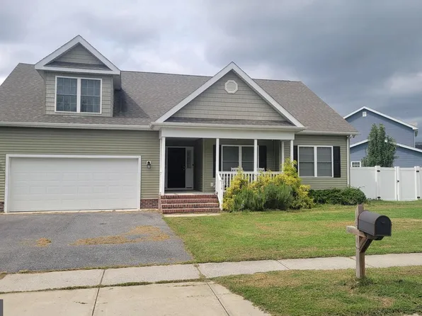 1716 Cedar St, Pocomoke City, MD 21851