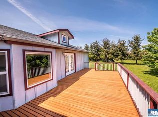 321 Eberle Ln, Sequim, WA