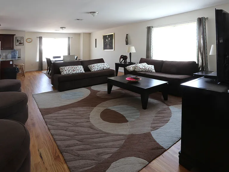 255-257 Nj Railroad Ave #2-3 — Photo 9