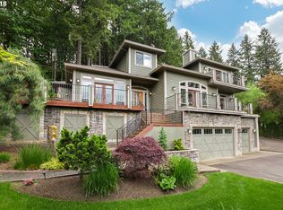 15891 S Hattan Rd, Oregon City, OR 97045