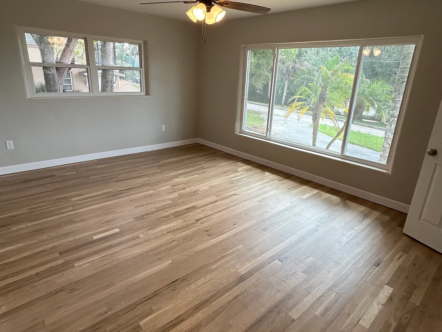 3 bed, 1348 sqft, $2,400 — Photo 3