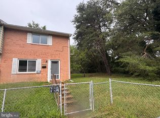 46868 Rogers Dr, Lexington Park, MD 20653