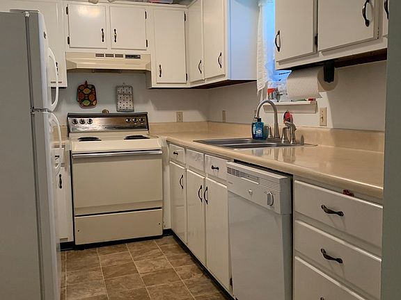 5th image of 1109 Brookwood Ln