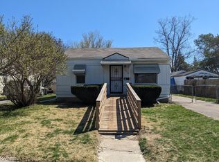 1015 Darling St, Flint, MI 48532