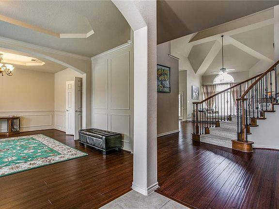 2nd image of 1329 Patch Grove Dr