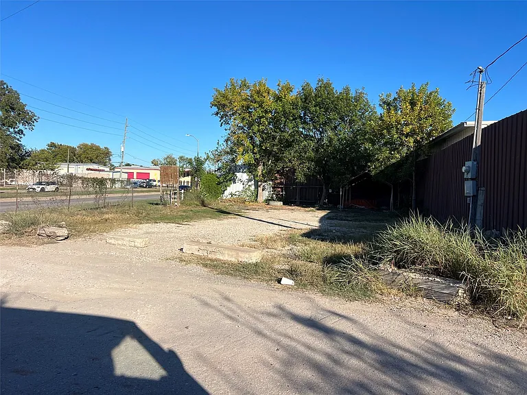 16337 W Bellfort St — Photo 5