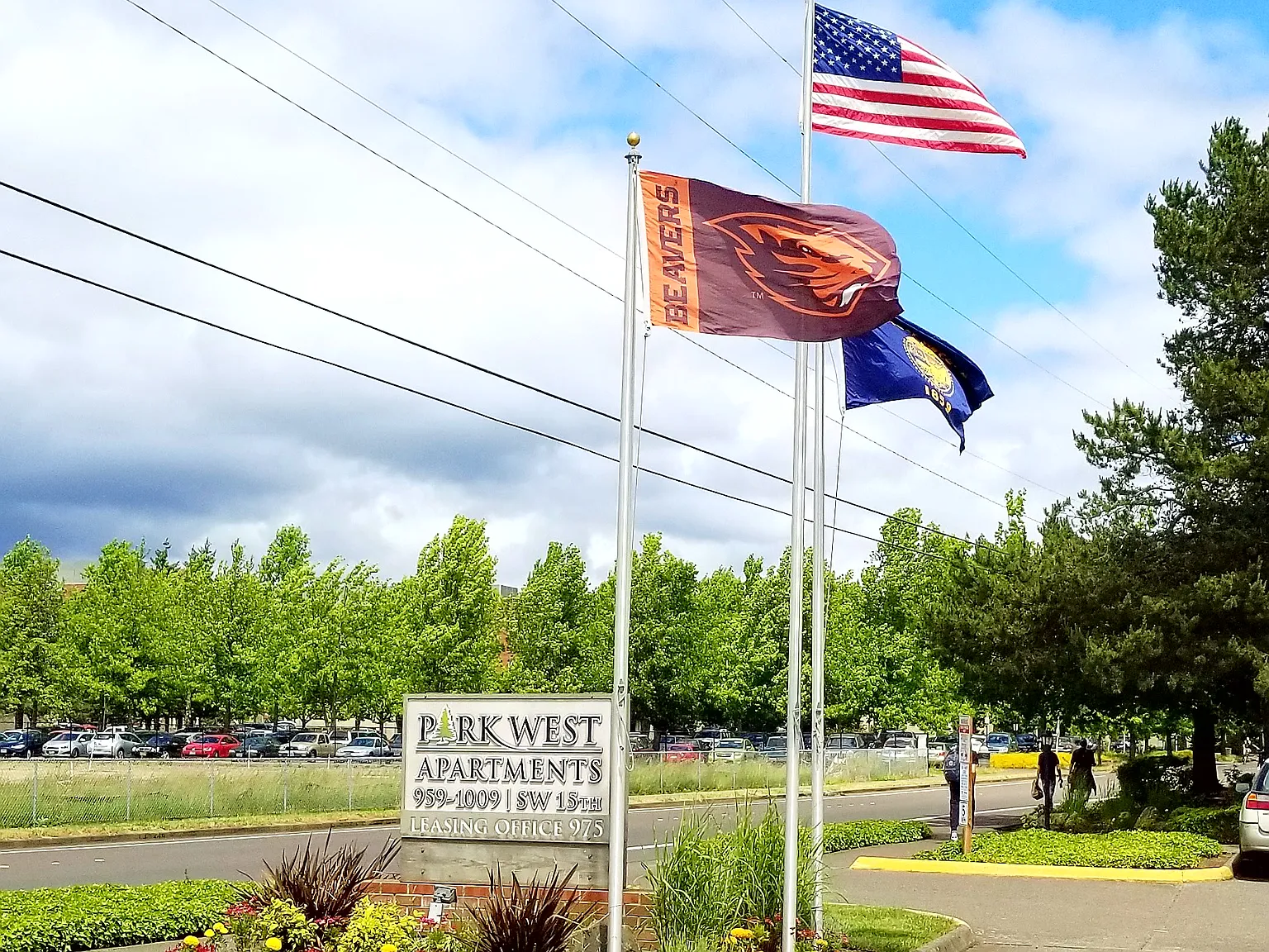 Parkwest — Photo 1
