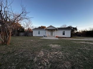 507 N Howe St, Lampasas, TX 76550
