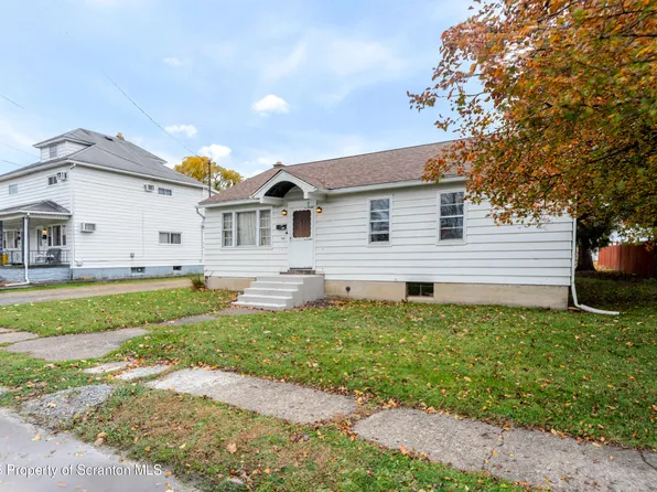 1143 Reynolds Ave, Scranton, PA 18504