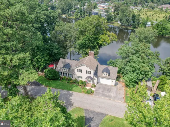 89 S Shore Dr, Dover, DE 19901