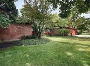 1784 Linden Ave, Highland Park, IL 60035