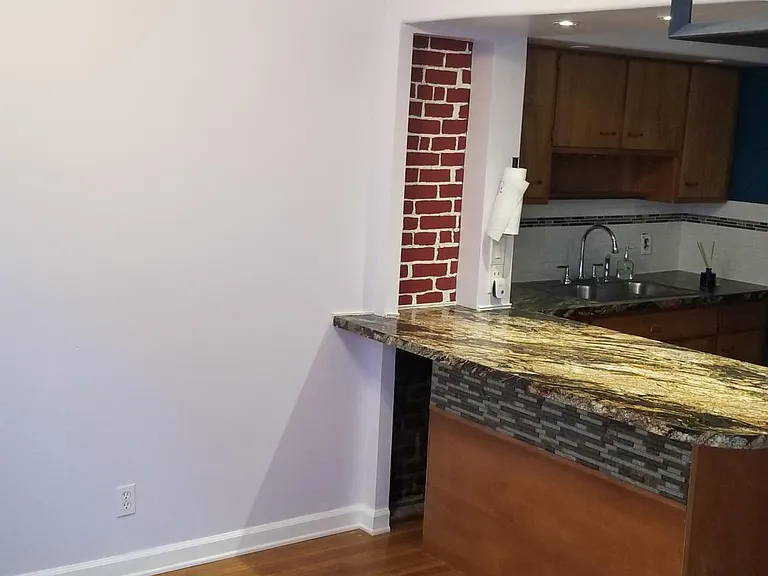 126 Norwood Ave — Photo 26
