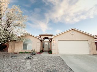 10212 Burham Rd NW, Albuquerque, NM 87114
