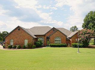 10904 Quail Run Rd, Oklahoma City, OK 73150