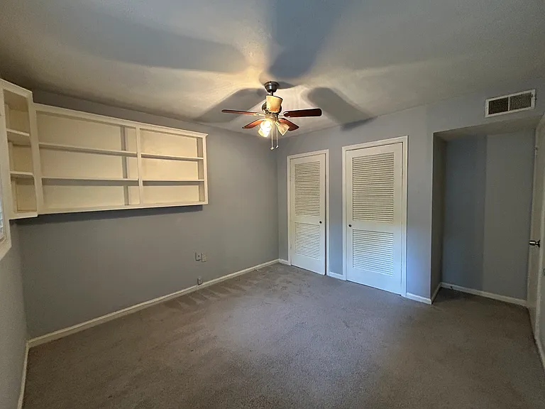 1822 N Rock Springs Rd NE — Photo 8