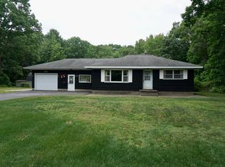 2909 Hall Rd, Muskegon, MI 49442