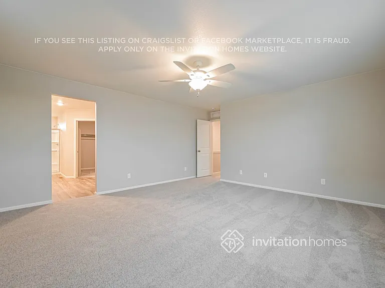 22352 E 38th Pl — Photo 11
