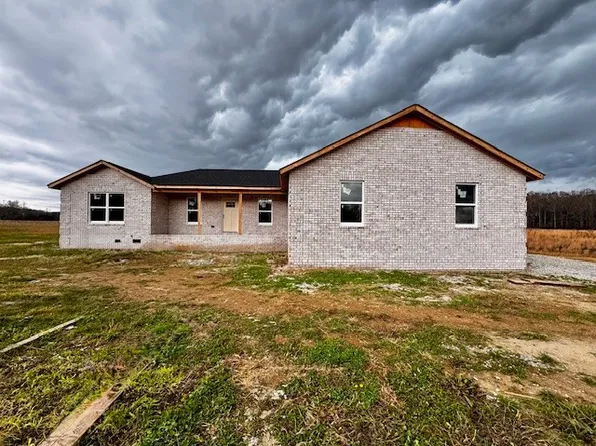 424 Old Clark Rd, Winchester, TN 37398