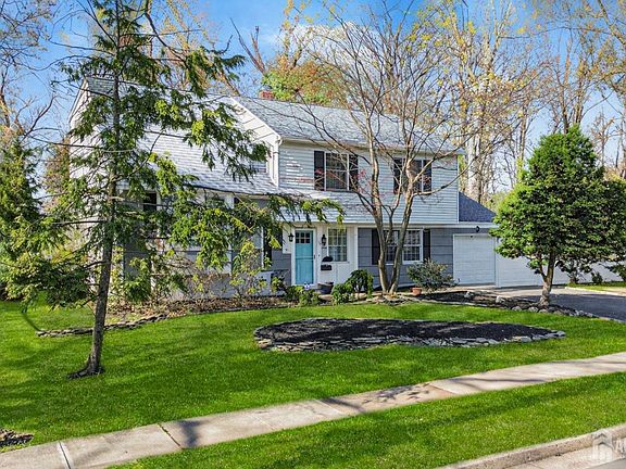 3rd image of 22 Meyer Rd