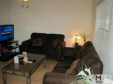 4th image of 1024 Vedral Pl