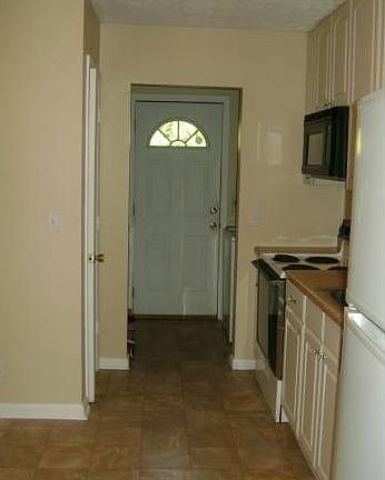 Kitchen to Laundry Area