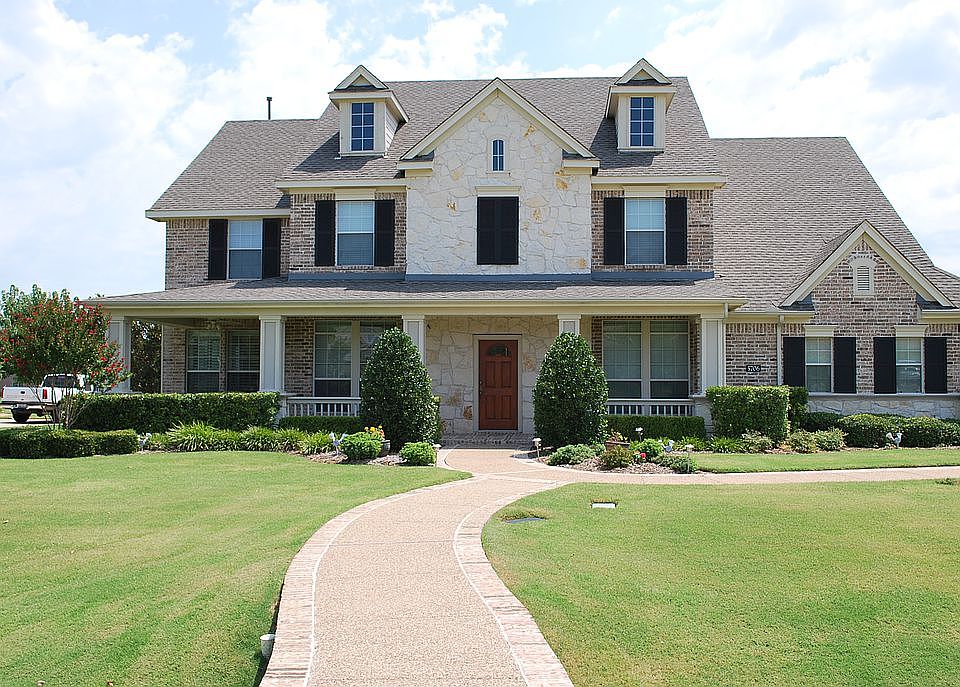 1st image of 5706 Overton Dr