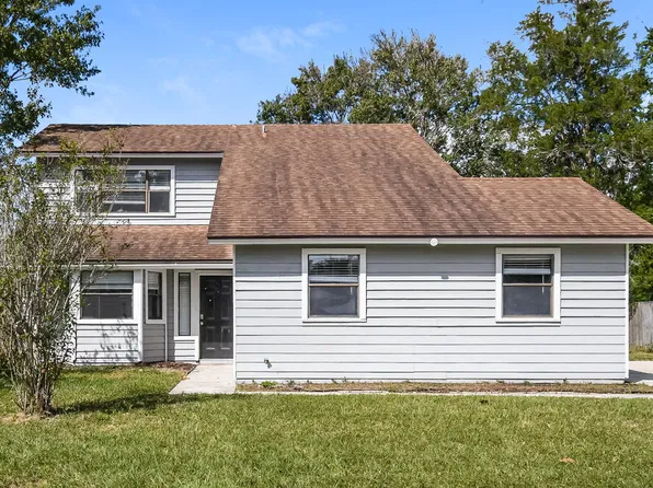 4685 Wassail Dr, Jacksonville, FL 32257