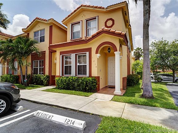 3rd image of 5580 NW 107th Ave APT 1214