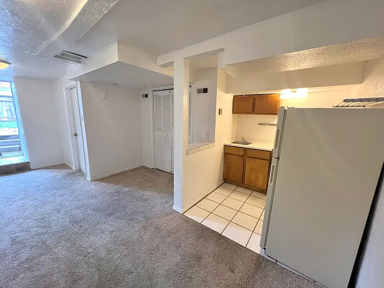346 N South St #348-800 — Photo 6