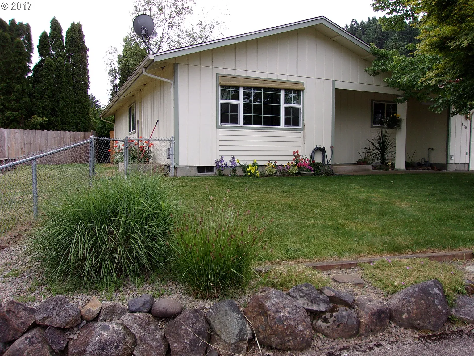 520 S 7th St photo 1