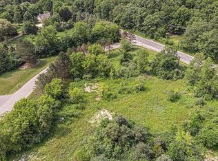 5195 Overbrook Dr, Ann Arbor, MI 48105