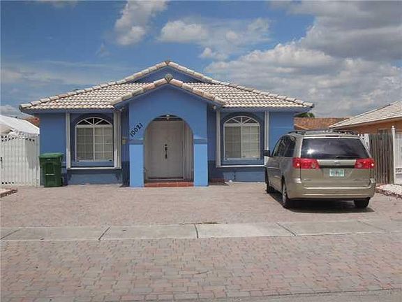 2nd image of 10021 NW 127th Ter