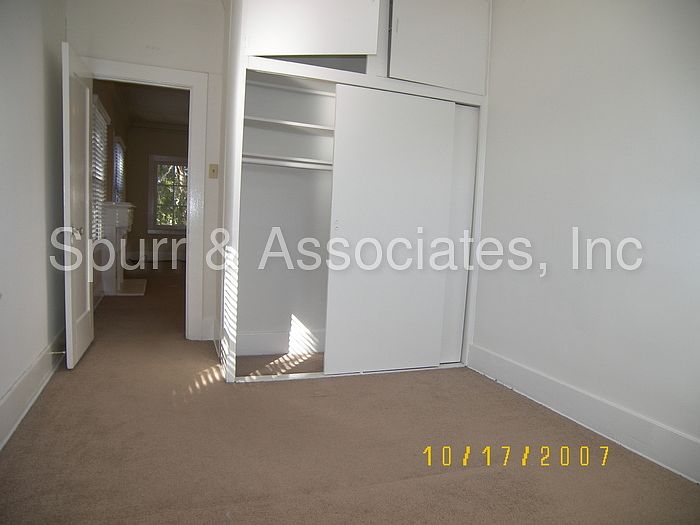 2nd image of 1614 E Appleton St